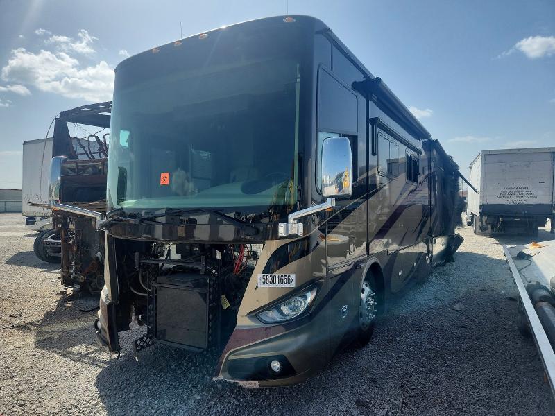 2017 Freightliner All other VIN 4UZACGCY9HCJC0189 COPART salvage auction — Burn Engine, TX - NONREPAIRABLE TITLE, sold $1,300 on 2026-08-21 (photo 2)