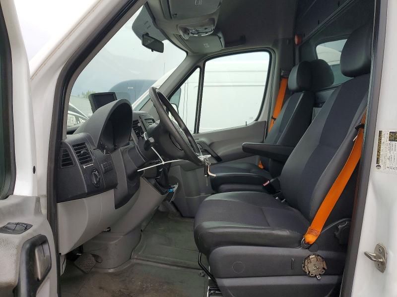 2013 Freightliner Sprinter VIN WDYPF0CC0D5815007 COPART salvage auction — NORMAL WEAR, IN - CERTIFICATE OF TITLE, sold $2,650 on 2026-07-28 (photo 7)