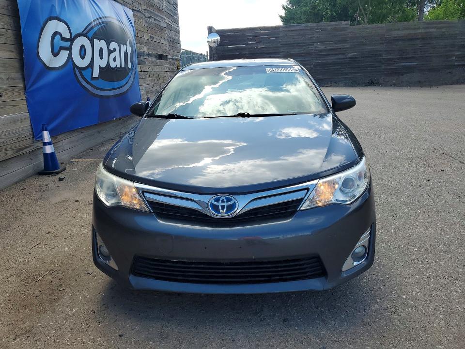 2012 Toyota Camry sola VIN 4T1BD1FK9CU058421 COPART salvage auction — SIDE, Fl - Certificate Of Title, sold $2,800 on 2026-07-02 (photo 5)
