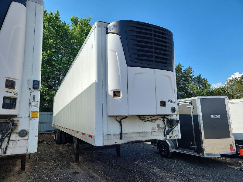2017 Utility Vs2ra VIN 1UYVS248XH6071504 COPART salvage auction — NORMAL WEAR, FL - CERTIFICATE OF TITLE, sold $6,300 on 2026-10-09 (photo 9)