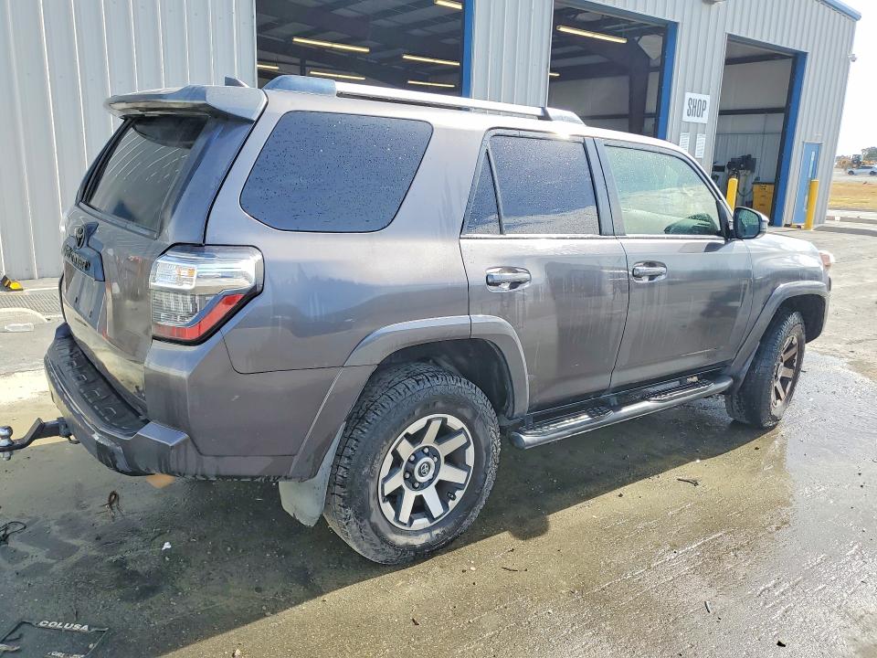 2016 Toyota 4runner VIN JTEBU5JR9G5335287 COPART salvage auction — FRONT END, Ca - Certificate Of Title, sold $12,500 on 2026-07-09 (photo 3)