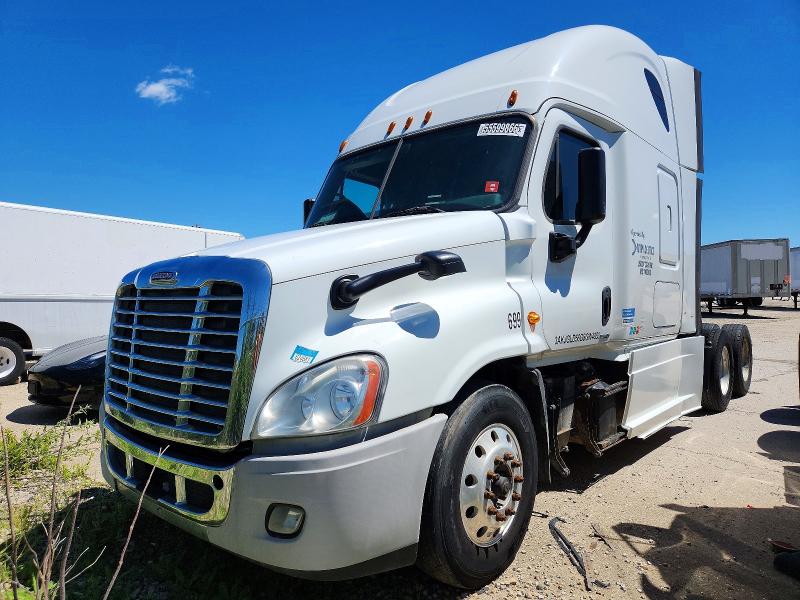 2016 Freightliner All other VIN 3AKJGLD56GSGW4853 COPART salvage auction — REAR END, CT, sold $1,350 on 2026-07-30 (photo 2)