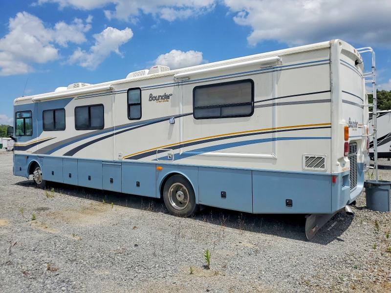 2004 Freightliner All other VIN 4UZAAHBV44CM58620 COPART salvage auction — BURN, NC - PARTS ONLY-RECORD OF SALE, sold $350 on 2026-08-26 (photo 3)