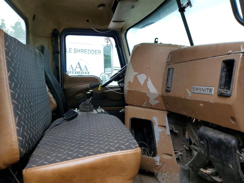 2007 Mack All other VIN 1M2AT04C17M006095 COPART salvage auction — MINOR DENT/SCRATCHES, CD, sold $3,100 on 2026-07-09 (photo 5)