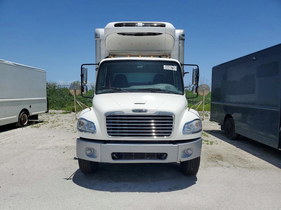 2022 Freightliner All other VIN 3ALACXFB4NDNH3673 COPART salvage auction — MINOR DENT/SCRATCHES, TX - CERTIFICATE OF TITLE, sold $12,900 on 2026-07-09 (photo 5)