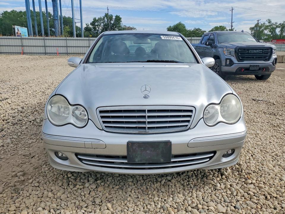 2007 Mercedes-benz C class VIN WDBRF92H07F891863 COPART salvage auction — MINOR DENT/SCRATCHES, Il - Certificate Of Title, sold $2,400 on 2026-07-31 (photo 5)