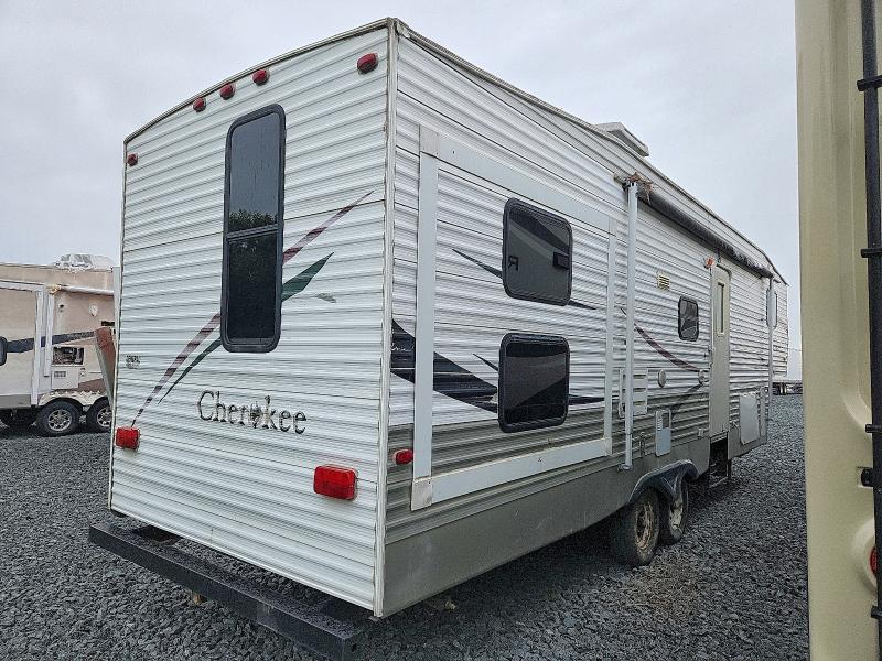 2008 Forest river cherokee Recreation VIN 4X4FCKD278X106161 COPART salvage auction — NORMAL WEAR, MI - CERT OF TITLE-REBUILT SALVAGE, sold $700 on 2026-07-28 (photo 4)