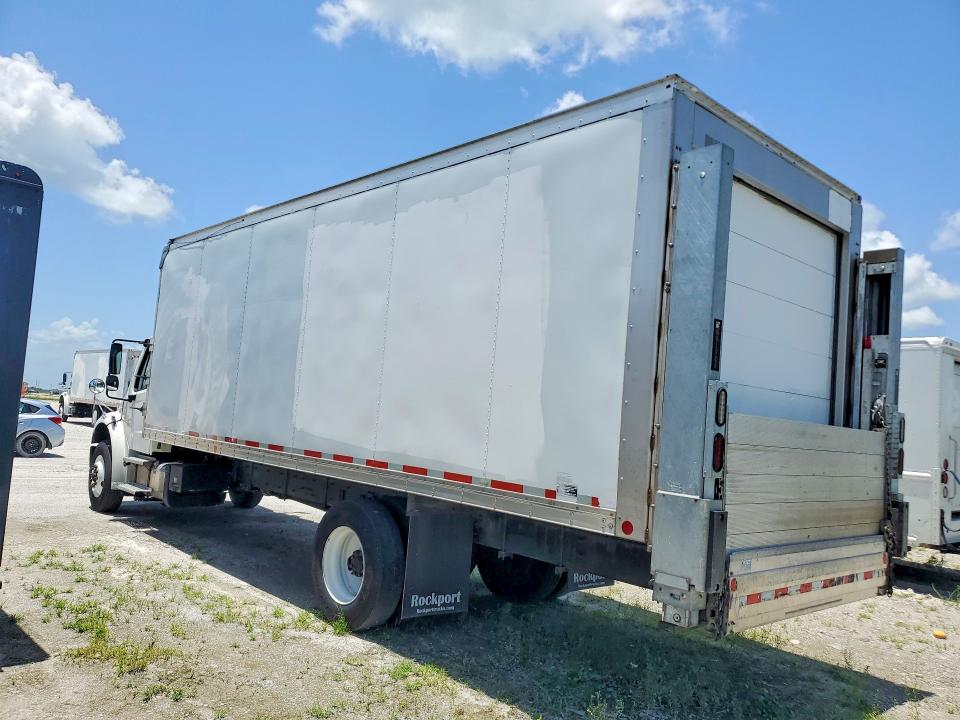 2022 Freightliner All other VIN 3ALACXFB4NDNH3673 COPART salvage auction — MINOR DENT/SCRATCHES, TX - CERTIFICATE OF TITLE, sold $12,900 on 2026-07-09 (photo 2)