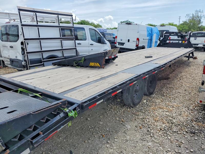 2024 Big bubba VIN 16V3F4825S6360037 COPART salvage auction — FRAME DAMAGE, TX - SALVAGE VEHICLE TITLE, sold $2,150 on 2026-07-09 (photo 4)