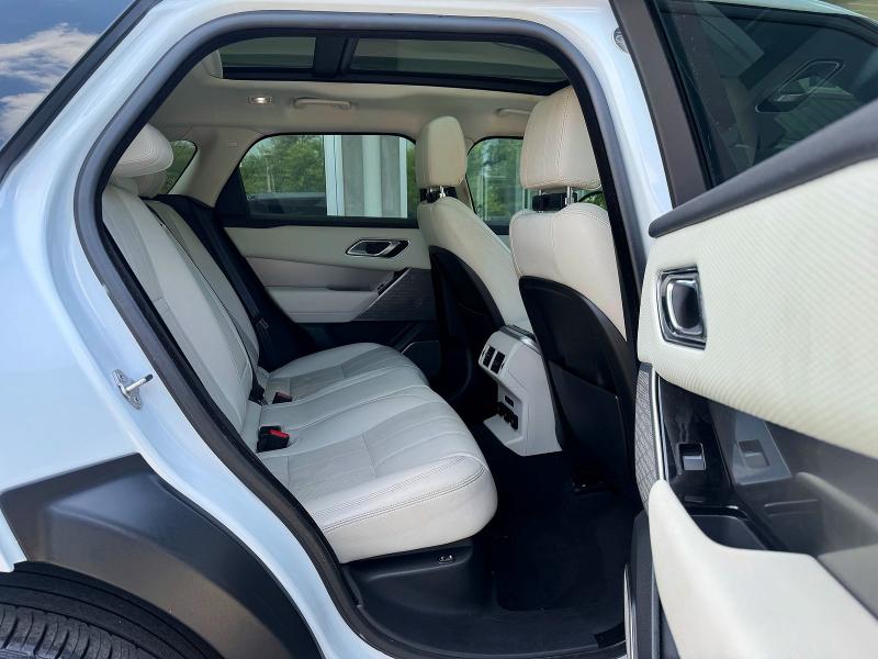 2018 Land rover Rangerover VIN SALYB2RX0JA747711 COPART salvage auction — MINOR DENT/SCRATCHES, CT, sold $13,000 on 2026-07-09 (photo 6)