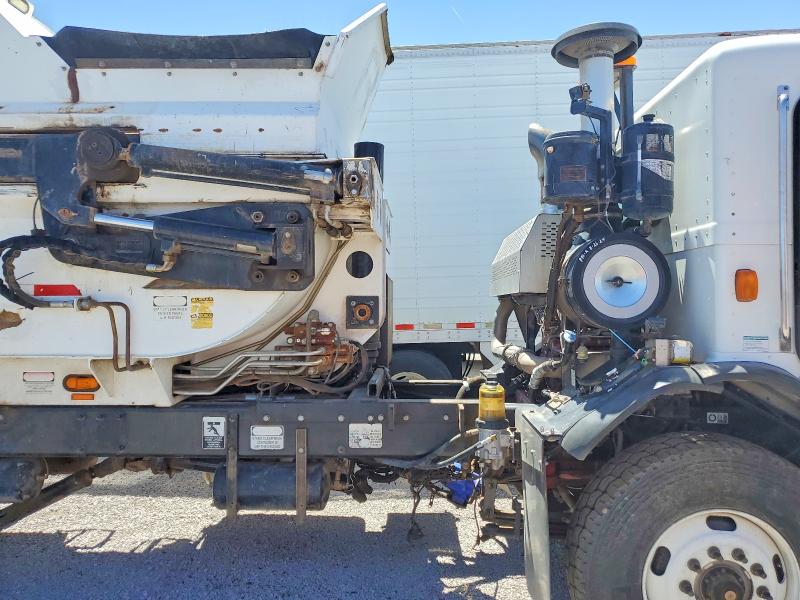 2011 Peterbilt All other VIN 3BPZL00X5BF120196 COPART salvage auction — MECHANICAL, CD, sold $125 on 2026-07-09 (photo 6)