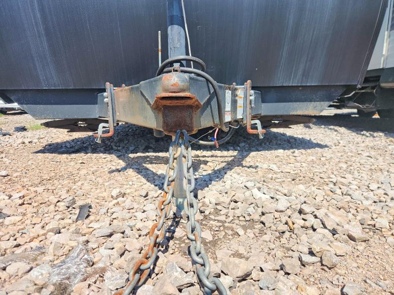 2018 Grand design Recreation VIN 573TE3223J6609654 COPART salvage auction — ALL OVER, AL - CERT OF TITLE-SALVAGE TITLE, sold $3,950 on 2026-07-09 (photo 8)