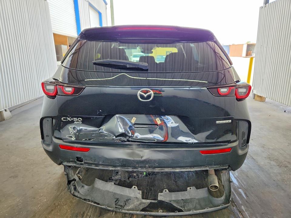 2025 Mazda Cx-50 VIN 7MMVABBM5SN338093 COPART salvage auction — REAR END, CO - NON-REPAIRABLE CERT OF TITLE, sold $7,600 on 2026-08-03 (photo 6)