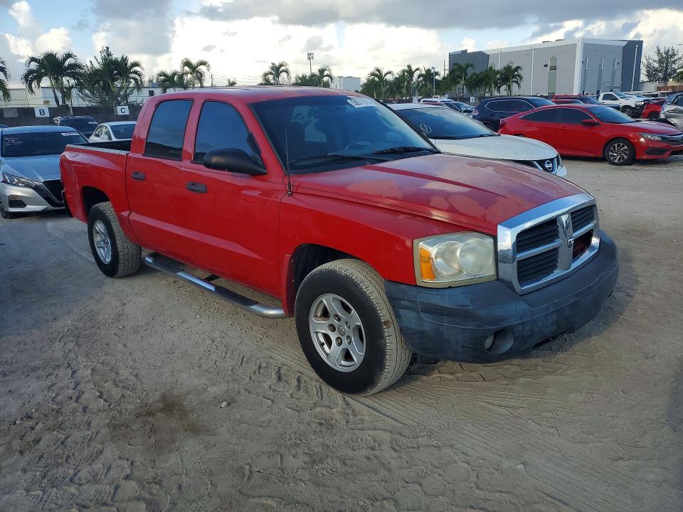 2006 Dodge Dakota VIN 1D7HE48K26S666104 COPART salvage auction — SIDE, Fl - Certificate Of Title (P), sold $525 on 2026-07-29 (photo 4)