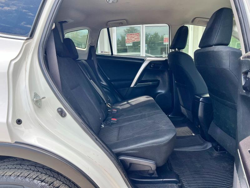2016 Toyota Rav4 VIN JTMBFREV0GJ100071 COPART salvage auction — MINOR DENT/SCRATCHES, NY - CERTIFICATE OF TITLE (P), sold $6,200 on 2026-07-09 (photo 6)