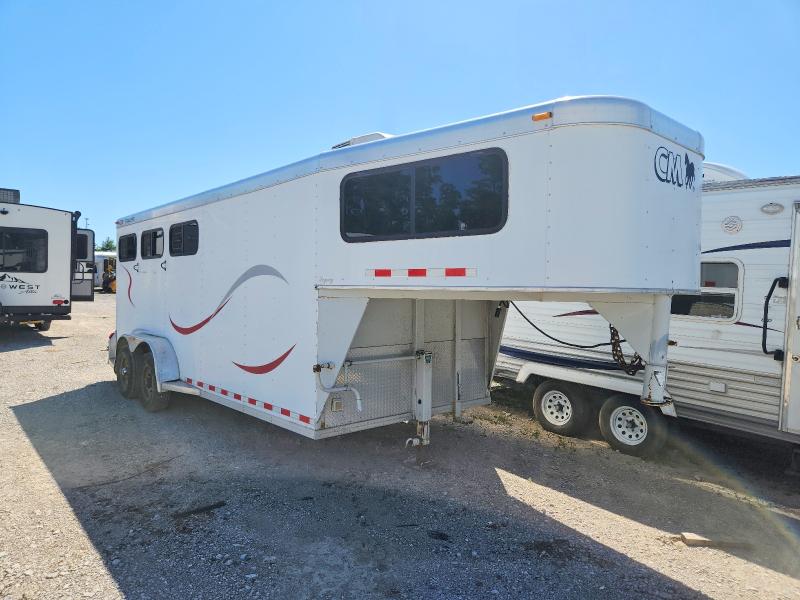 2004 Cm trailer VIN 49THG182341067822 COPART salvage auction — ROOF, KY - CERT OF TITLE-SALVAGE, sold $5,400 on 2026-07-09 (photo 1)