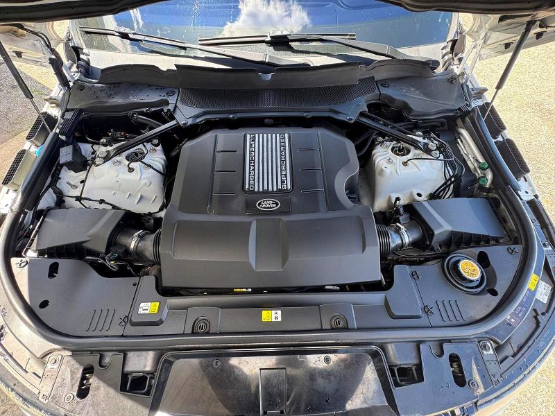 2019 Land rover Rangerover VIN SALWV2SV1KA420386 COPART salvage auction — NORMAL WEAR, FL - CERTIFICATE OF TITLE (P), sold $15,400 on 2026-07-02 (photo 7)