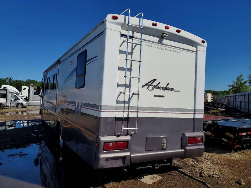 2001 Winnibago F550 VIN 1FCNF53S010A04632 COPART salvage auction — MINOR DENT/SCRATCHES, CT, sold $5,600 on 2026-07-14 (photo 3)