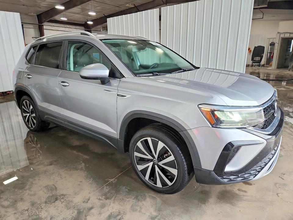 2022 Volkswagen All other VIN 3VVYX7B2XNM088583 COPART salvage auction — MINOR DENT/SCRATCHES, CT, sold $8,900 on 2026-07-23 (photo 4)