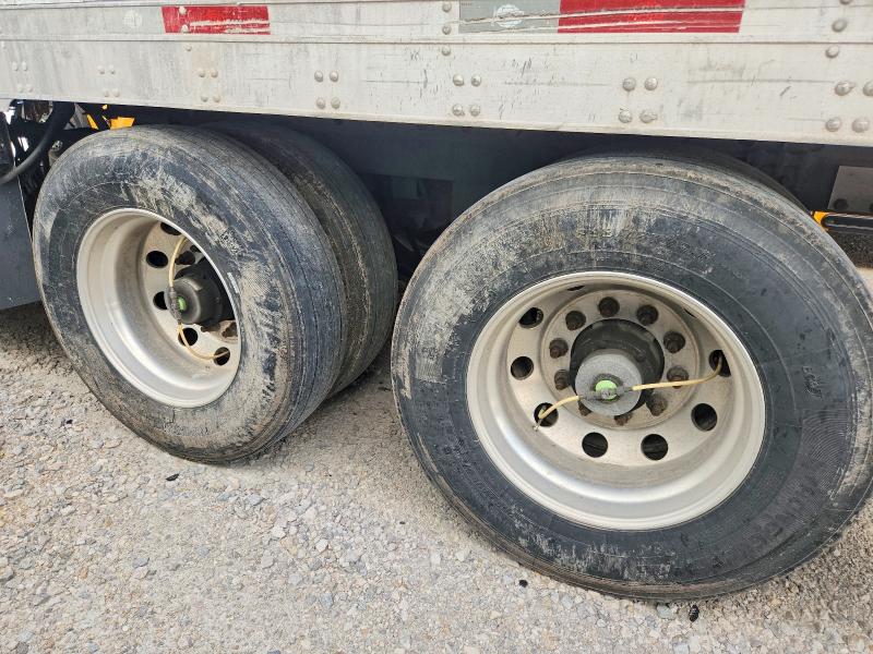 2018 Utility '53 VIN 1UYVS2530JM851063 COPART salvage auction — SIDE, NE - CERT OF TITLE-SALVAGE (P), sold $16,400 on 2026-07-09 (photo 5)