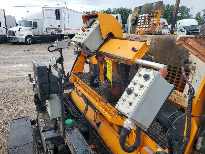 2020 Leeboy All models VIN N0V1N562587560000 COPART salvage auction — Burn Engine, KY - BILL OF SALE/PART ONLY/NO TITL, sold $1,700 on 2026-07-06 (photo 6)