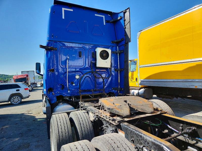 2020 Freightliner All other VIN 3AKJHHDV3LSKY5021 COPART salvage auction — ALL OVER, TN - SALVAGE CERTIFICATE, sold $9,400 on 2026-07-09 (photo 9)