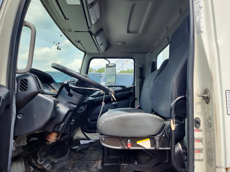 2012 Hino All other VIN 5PVNV8JV7C4S52311 COPART salvage auction — MINOR DENT/SCRATCHES, CT, sold $2,000 on 2026-07-14 (photo 5)