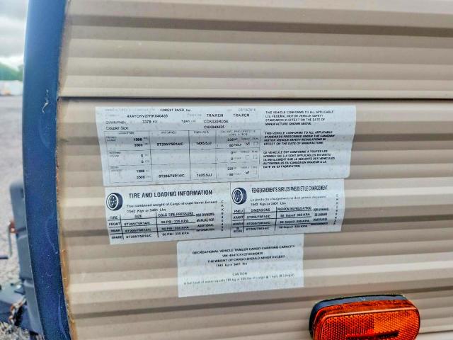 2017 Cherokee by forest r Forest riv VIN 4X4TCKV27HK040435 COPART salvage auction — MINOR DENT/SCRATCHES, TX - CERTIFICATE OF TITLE, sold $3,150 on 2026-07-07 (photo 7)