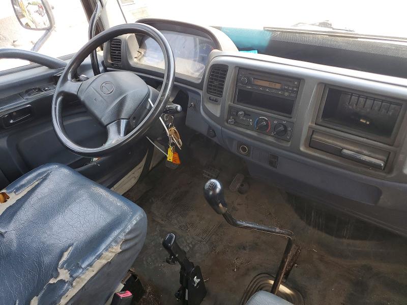 2007 Hino All other VIN 5PVND8JR972S50065 COPART salvage auction — MINOR DENT/SCRATCHES, CT, sold $3,400 on 2026-07-27 (photo 9)