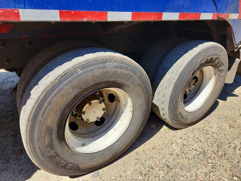 2012 Mack All other VIN 1M2AV02C8CM009101 COPART salvage auction — MINOR DENT/SCRATCHES, FL - CERTIFICATE OF DESTRUCTION, sold $525 on 2026-07-09 (photo 9)