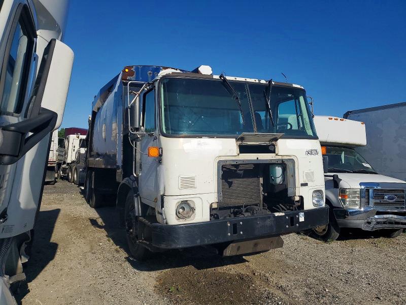 2011 Autocar llc All other VIN 5VCACLLE3BH212855 COPART salvage auction — MECHANICAL, CD, sold $925 on 2026-07-14 (photo 1)