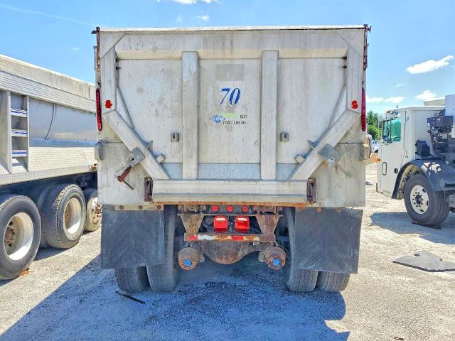 2016 Peterbilt All models VIN 1NPCXH0XXGD345164 COPART salvage auction — NORMAL WEAR, SC - CERTIFICATE OF TITLE, sold $7,100 on 2026-07-06 (photo 9)