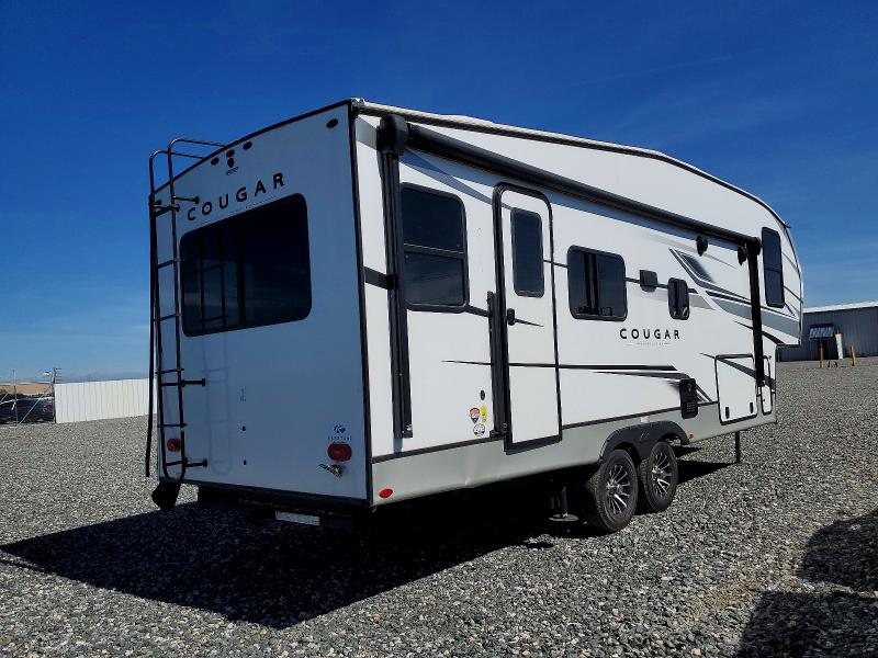 2023 Keystone rv Recreation VIN 4YDFCGL29PV507867 COPART salvage auction — ROLLOVER, CO - DIS/DLR/EXP ONLY SALVAGE TITLE, sold $7,600 on 2026-07-28 (photo 4)