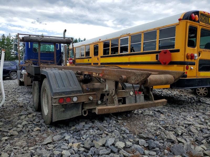 2007 Mack All other VIN 1M2AT04C17M006095 COPART salvage auction — MINOR DENT/SCRATCHES, CD, sold $3,100 on 2026-07-09 (photo 3)