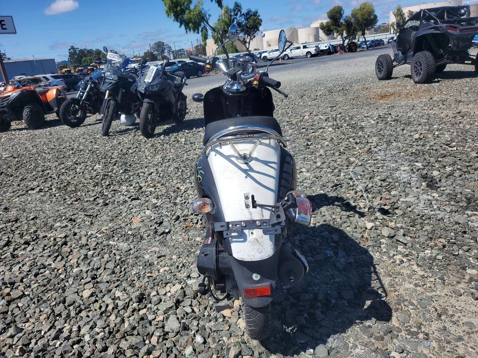 2019 Other automobile Scooter VIN LLPVGBAY8J1K20278 COPART salvage auction — VANDALISM, CA - SALVAGE CERTIFICATE, sold $15 on 2026-07-23 (photo 4)