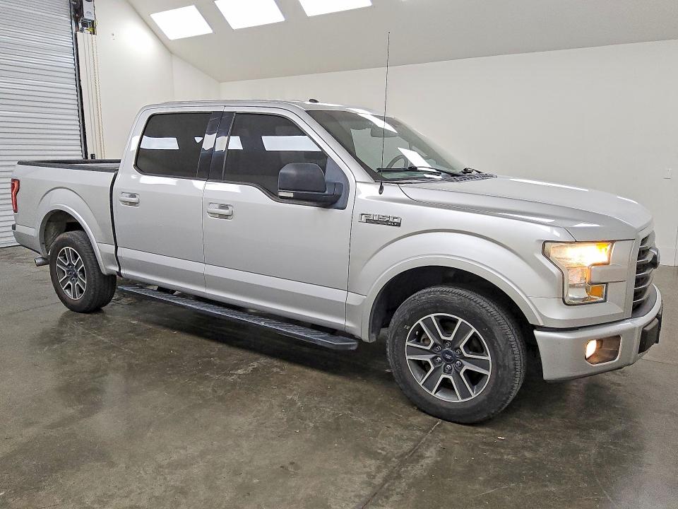 2016 Ford F150 VIN 1FTEW1CFXGKE00866 COPART salvage auction — MINOR DENT/SCRATCHES, Tx - Certificate Of Title, sold $10,600 on 2026-07-23 (photo 4)