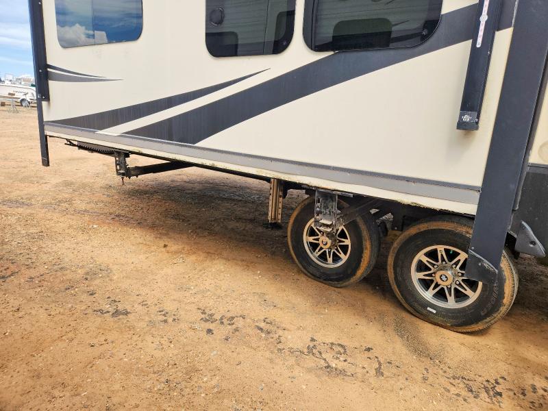 2019 Kz Durango VIN 4EZFV3625K6086958 COPART salvage auction — SIDE, ST, sold $6,000 on 2026-09-01 (photo 9)