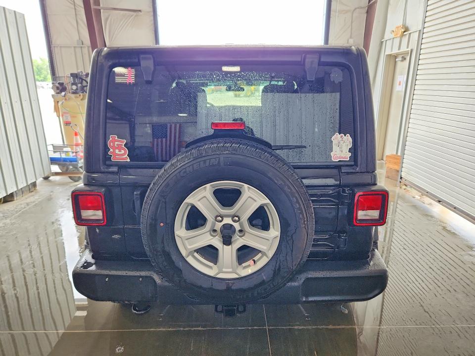 2022 Jeep Wrangler / VIN 1C4HJXDG3NW240812 COPART salvage auction — MINOR DENT/SCRATCHES, Il - Certificate Of Title, sold $23,500 on 2026-07-02 (photo 6)