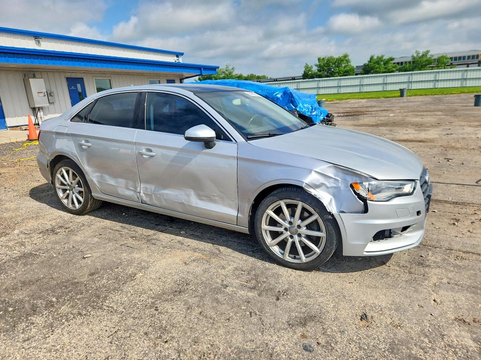 2015 Audi A3 VIN WAUACGFF6F1012654 COPART salvage auction — SIDE, Wi - Junked Vehicle Bill Of Sale, sold $425 on 2026-07-14 (photo 4)