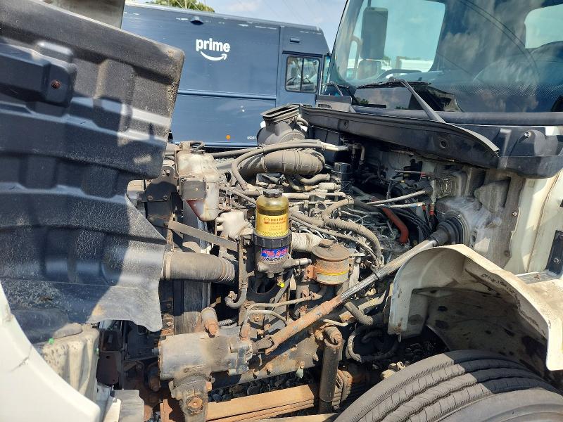 2012 Hino All other VIN 5PVNV8JV7C4S52311 COPART salvage auction — MINOR DENT/SCRATCHES, CT, sold $2,000 on 2026-07-14 (photo 9)