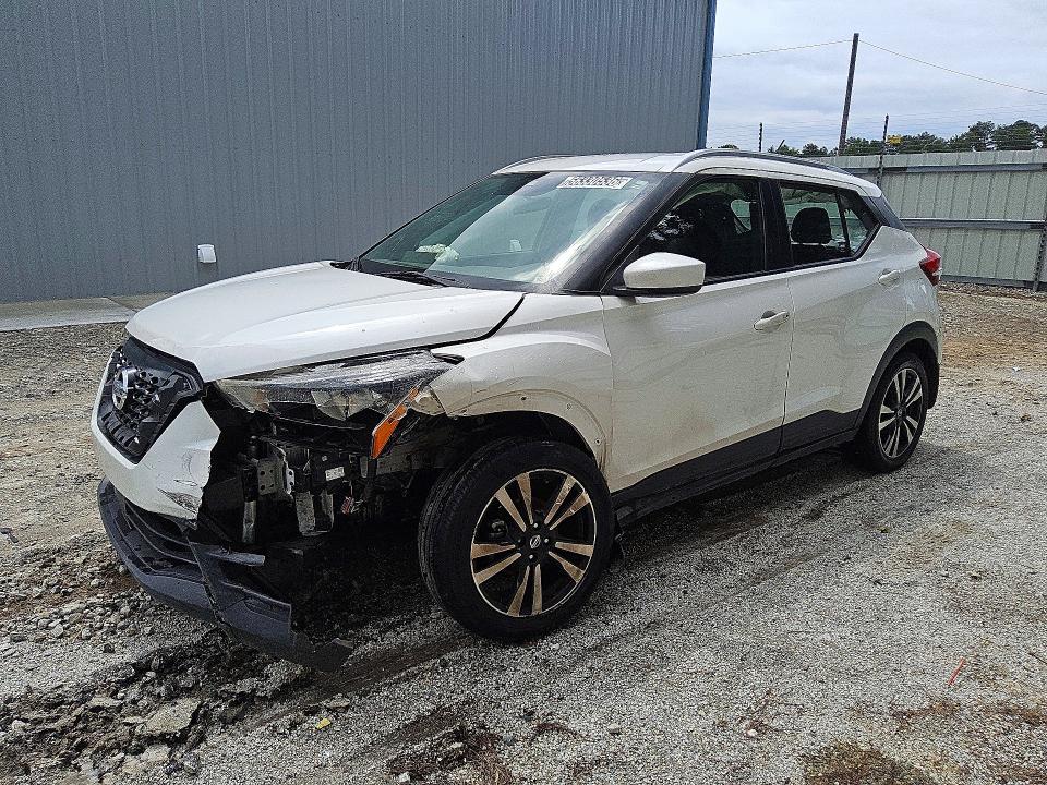 2020 Nissan Kicks VIN 3N1CP5CV8LL555401 — COPART salvage auction photo