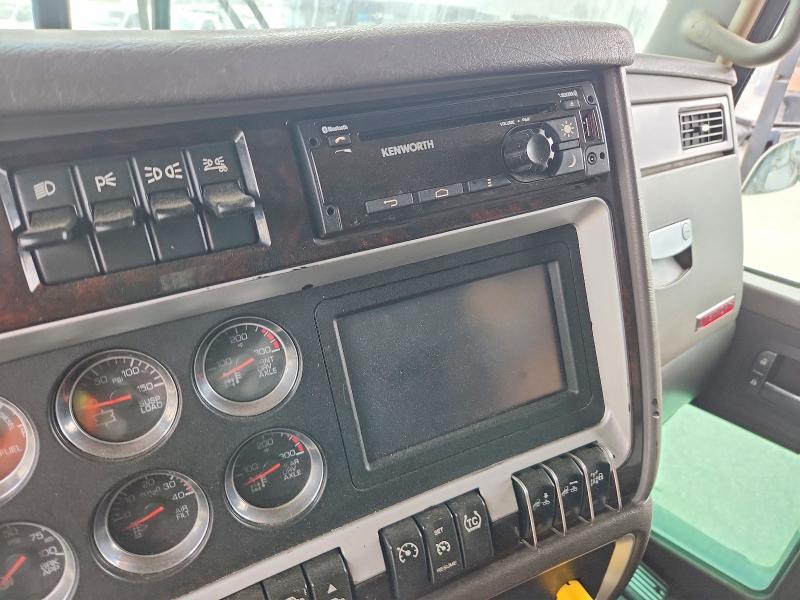 2018 Kenworth All other VIN 1XKAD49X6JJ147164 COPART salvage auction — NORMAL WEAR, CT, sold $16,200 on 2026-07-21 (photo 9)