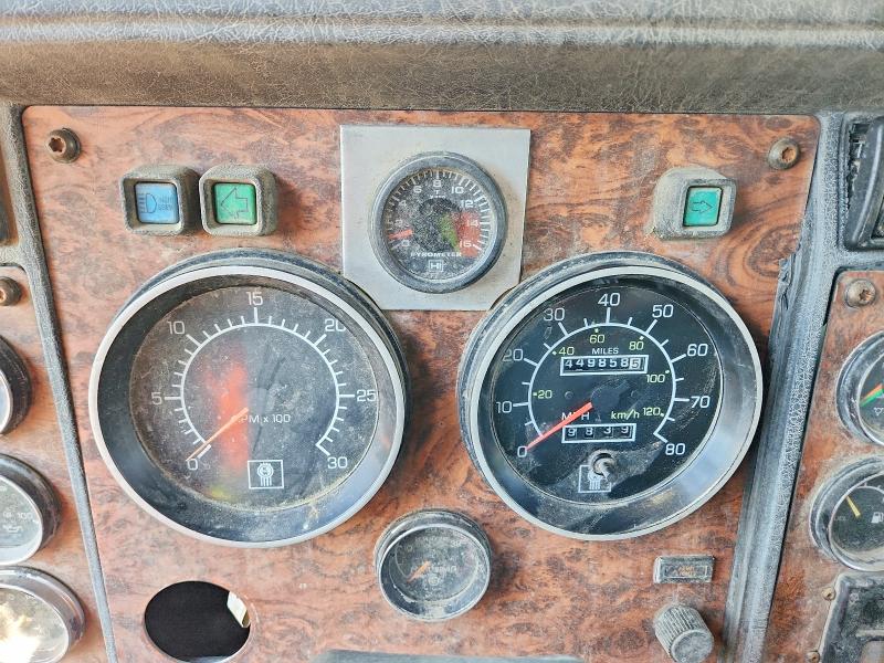 1999 Kenworth All other VIN 1NKDXUEX0XJ827302 COPART salvage auction — SIDE, PA - CERTIFICATE OF SALVAGE, sold $12,800 on 2026-07-08 (photo 8)