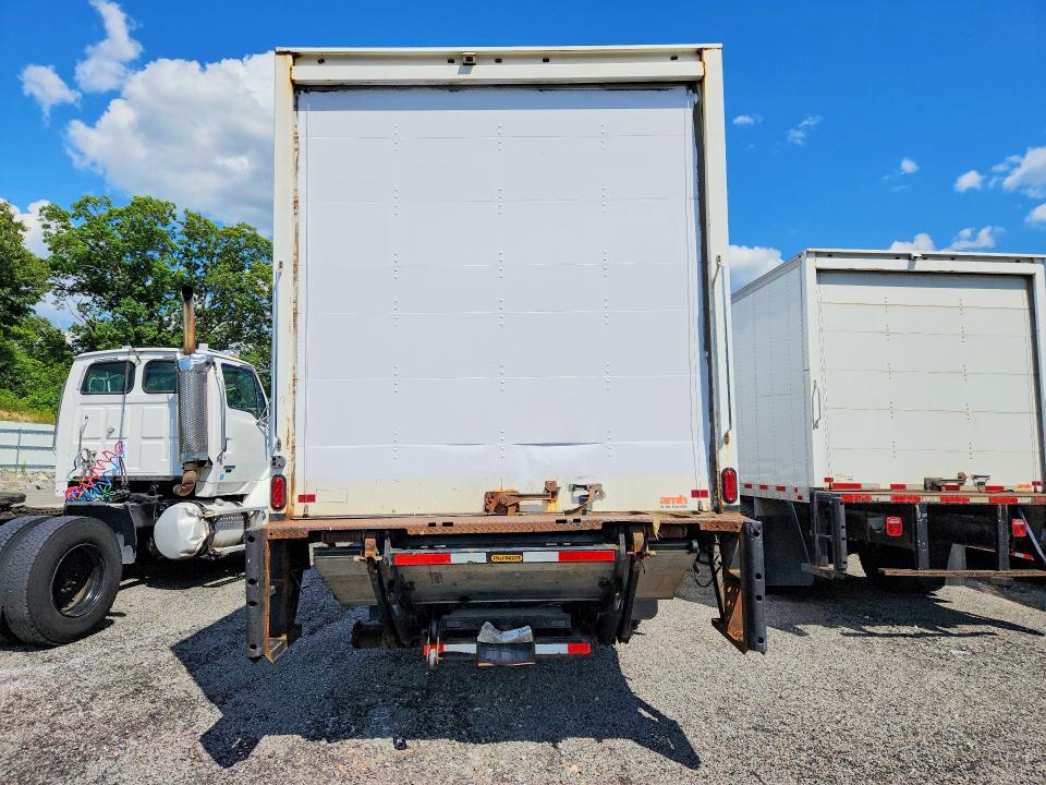 2017 Hino All other VIN 5PVNE8JV5H4S56235 COPART salvage auction — MECHANICAL, CT, sold $6,300 on 2026-07-09 (photo 6)