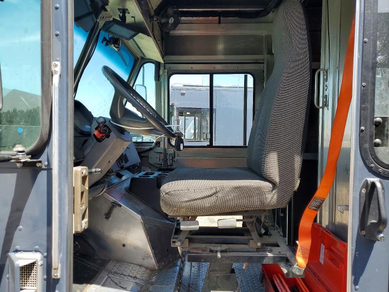 2021 Freightliner All other VIN 4UZAC2EAXMCML0787 COPART salvage auction — MINOR DENT/SCRATCHES, DV, sold $22,750 on 2026-07-14 (photo 7)