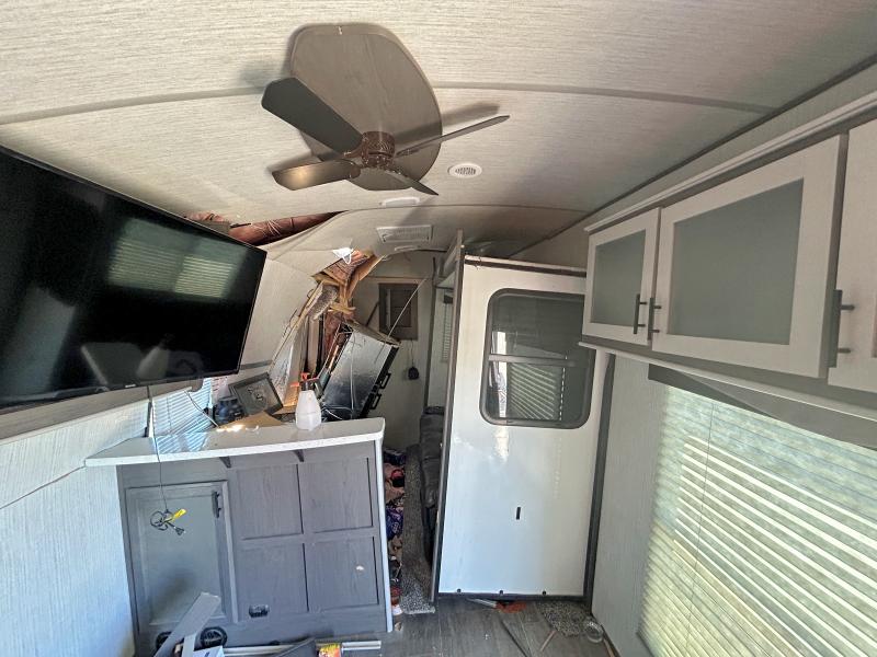 2020 Cruiser Stryker VIN 5RXGB3820L1438111 COPART salvage auction — ROOF, BS, sold $325 on 2026-07-23 (photo 6)