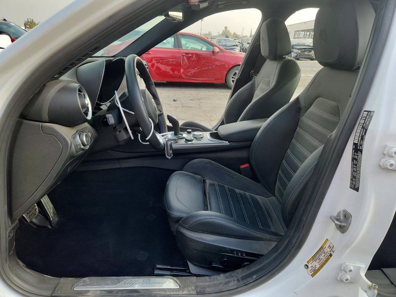 2024 Alfa romeo Giulia VIN ZARFAMBN1R7683277 COPART salvage auction — FRONT END, Ca - Certificate Of Title, sold $10,600 on 2026-07-02 (photo 7)