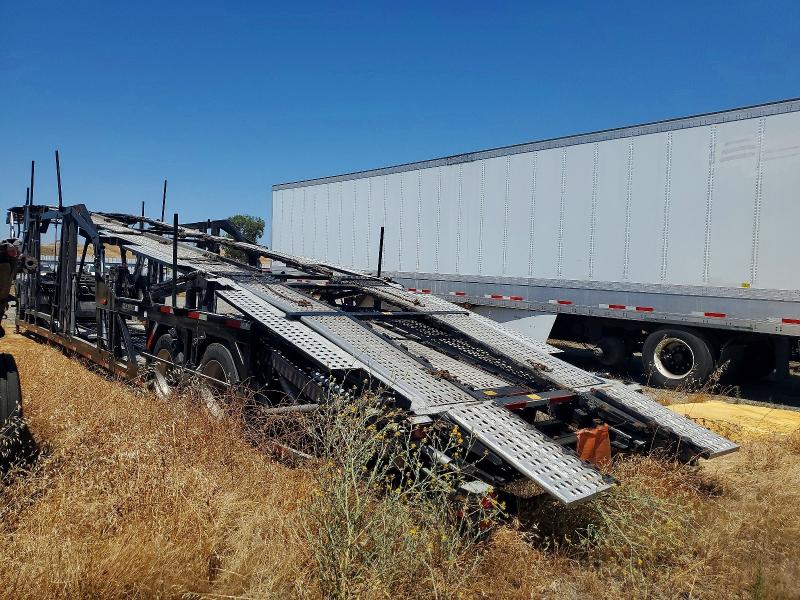 2018 Cottrell All models VIN 5E0AX1342JG995801 COPART salvage auction — NORMAL WEAR, CA - DIS/DLR/EXP ONLY CLEAN TITLE, sold $275 on 2026-07-28 (photo 2)