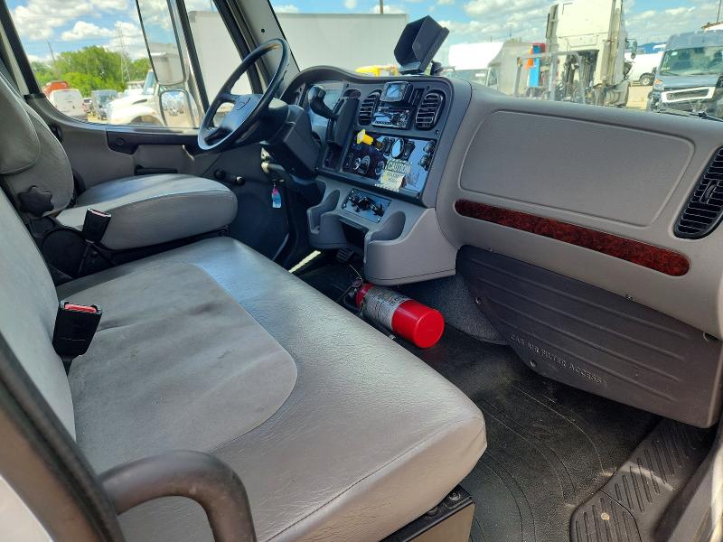 2021 Freightliner All other VIN 3ALACWFC3MDMU0764 COPART salvage auction — MINOR DENT/SCRATCHES, TX - CERTIFICATE OF TITLE, sold $26,000 on 2026-07-07 (photo 5)