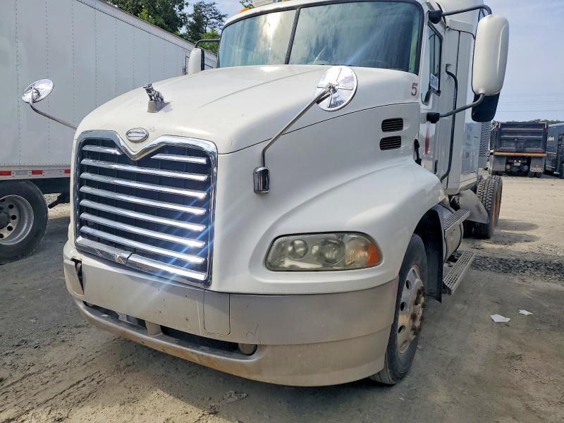 2006 Mack 600 cxn600 VIN 1M1AK06Y46N009324 COPART salvage auction — FRONT END, MD - CERTIFICATE OF TITLE, sold $5,800 on 2026-07-14 (photo 9)